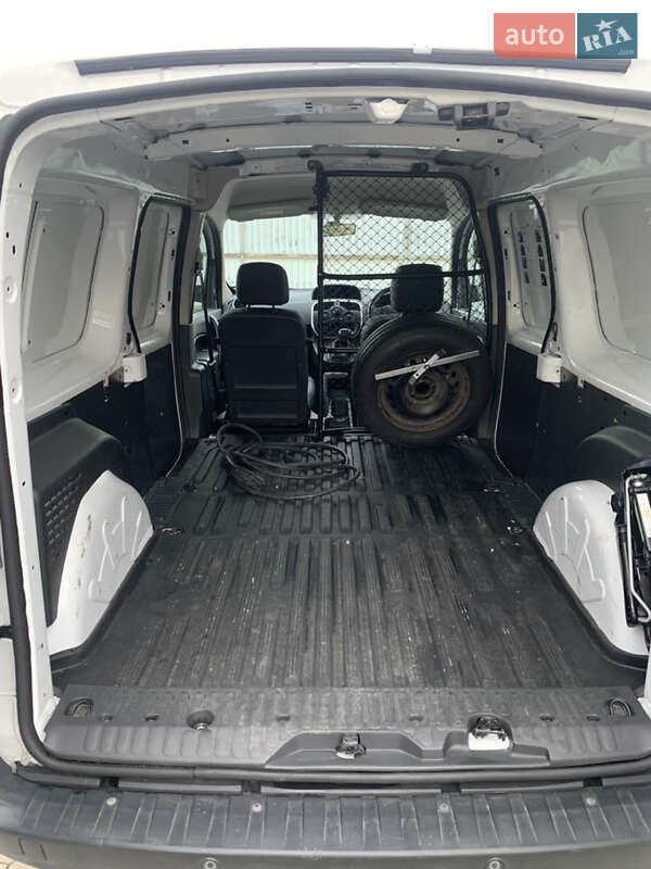 Вантажний фургон Renault Kangoo 2020 в Бориславі