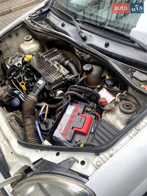 Грузовой фургон Renault Kangoo 2005 в Черкассах фото 29 Грузовой фургон Renault Kangoo 2005 в Черкассах