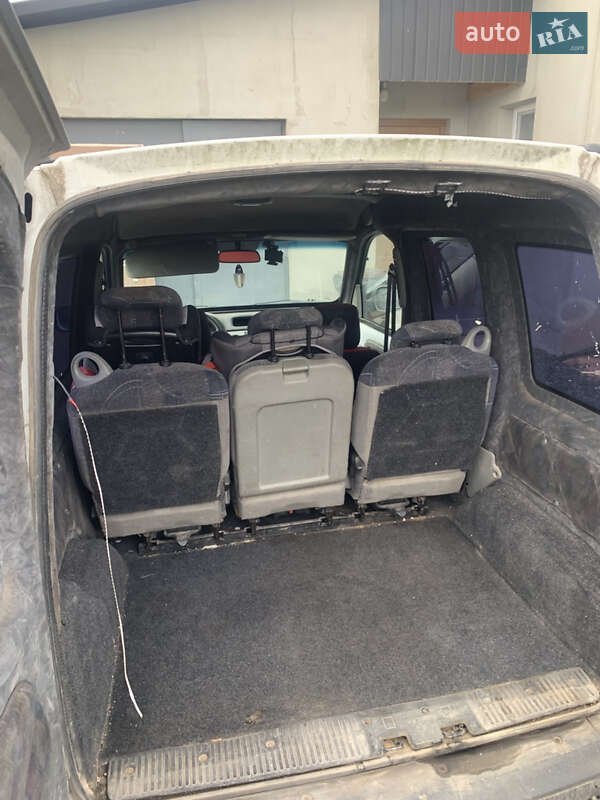 Мінівен Renault Kangoo 2004 в Луцьку