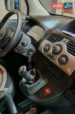 Минивэн Renault Kangoo 2012 в 