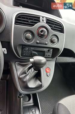 Грузовой фургон Renault Kangoo 2019 в 
