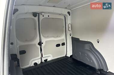 Грузовой фургон Renault Kangoo 2019 в 
