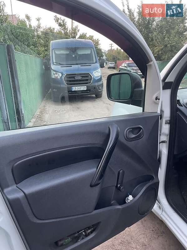 Минивэн Renault Kangoo 2011 в Прилуках фото 5 Минивэн Renault Kangoo 2011 в Прилуках