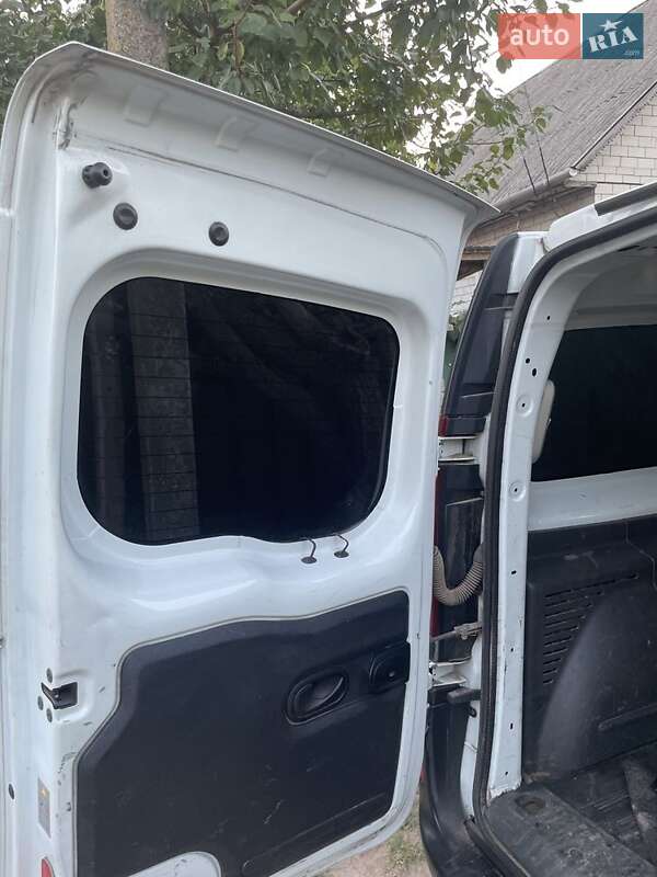 Минивэн Renault Kangoo 2011 в Прилуках фото 15 Минивэн Renault Kangoo 2011 в Прилуках