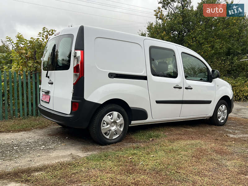 Мінівен Renault Kangoo 2017 в Дніпрі
