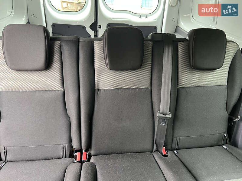 Мінівен Renault Kangoo 2017 в Дніпрі