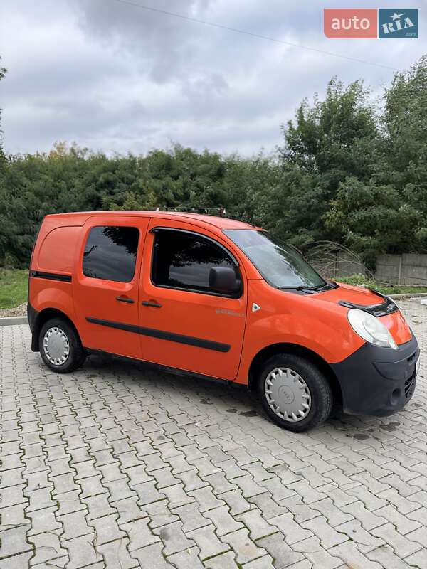 Минивэн Renault Kangoo 2009 в Кицмани фото 4 Минивэн Renault Kangoo 2009 в Кицмани