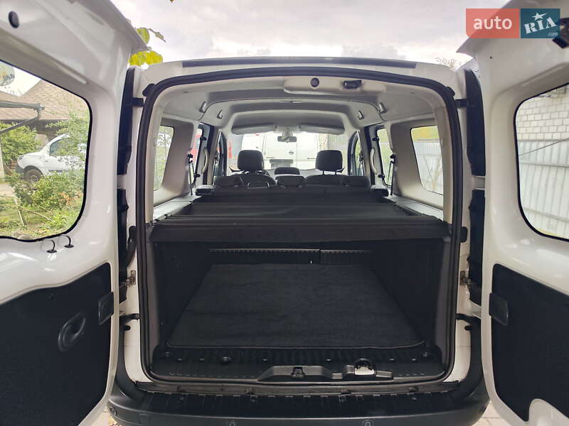 Мінівен Renault Kangoo 2020 в Нових Санжарах