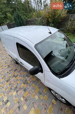 Грузовой фургон Renault Kangoo 2013 в 