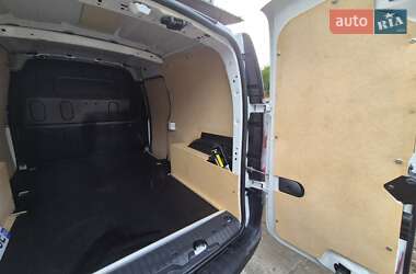 Грузовой фургон Renault Kangoo 2022 в 