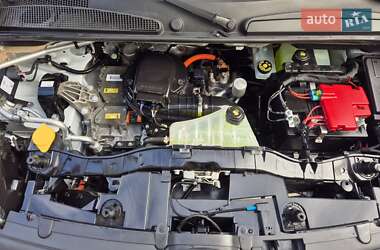 Грузовой фургон Renault Kangoo 2022 в 