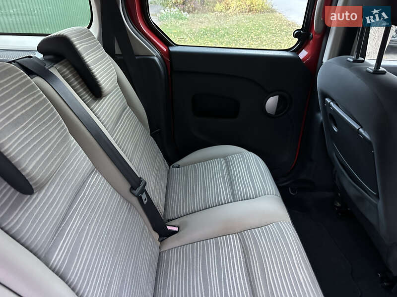 Минивэн Renault Kangoo 2012 в Лубнах