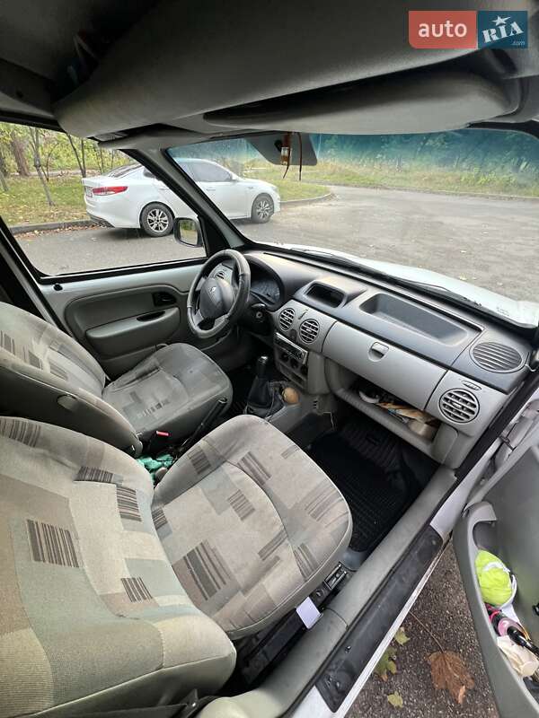 Грузовой фургон Renault Kangoo 2006 в Киеве