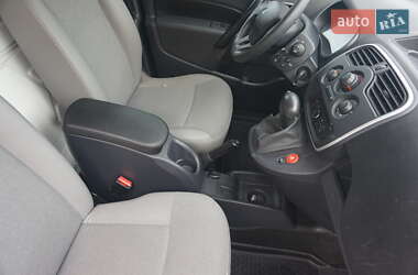 Грузовой фургон Renault Kangoo 2019 в 