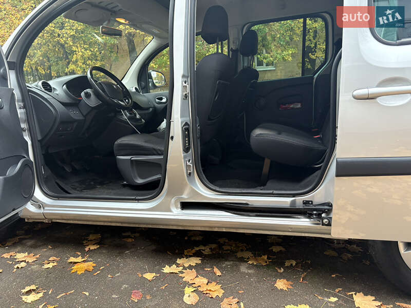 Мінівен Renault Kangoo 2016 в Чернігові