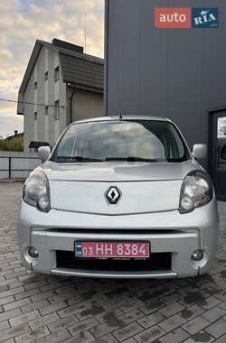 Минивэн Renault Kangoo 2010 в 