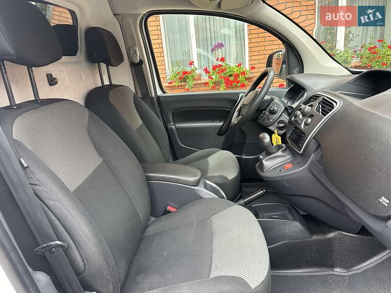 Вантажний фургон Renault Kangoo 2019 в Хмельницькому