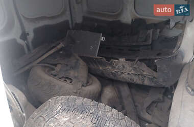 Грузовой фургон Renault Kangoo 2008 в  фото 8 Грузовой фургон Renault Kangoo 2008 в