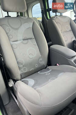 Минивэн Renault Kangoo 2009 в 