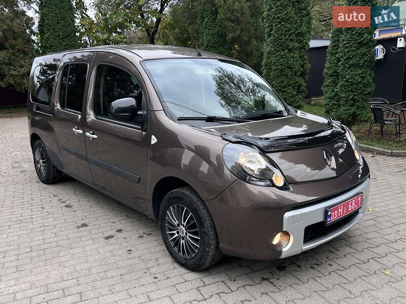 Мінівен Renault Kangoo 2013 в Чернівцях