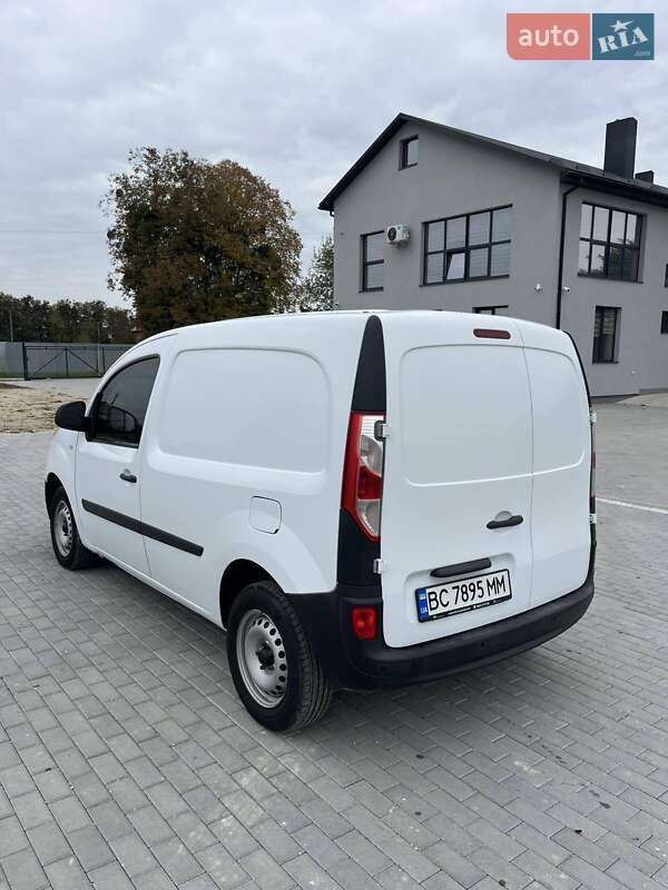 Вантажний фургон Renault Kangoo 2015 в Бродах