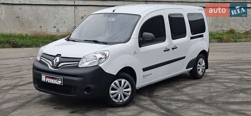 Минивэн Renault Kangoo 2017 в Киеве