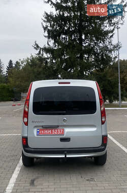 Минивэн Renault Kangoo 2010 в 