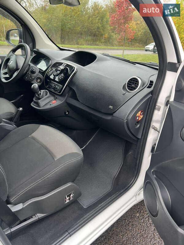 Минивэн Renault Kangoo 2018 в Львове фото 27 Минивэн Renault Kangoo 2018 в Львове