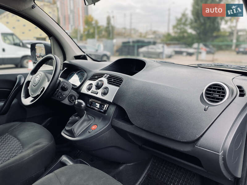 Минивэн Renault Kangoo 2012 в Киеве