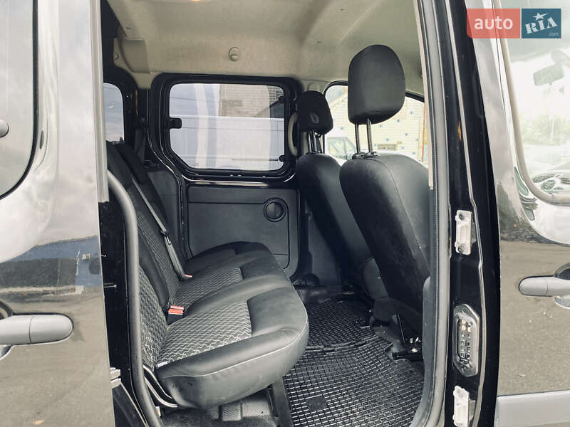 Минивэн Renault Kangoo 2012 в Киеве
