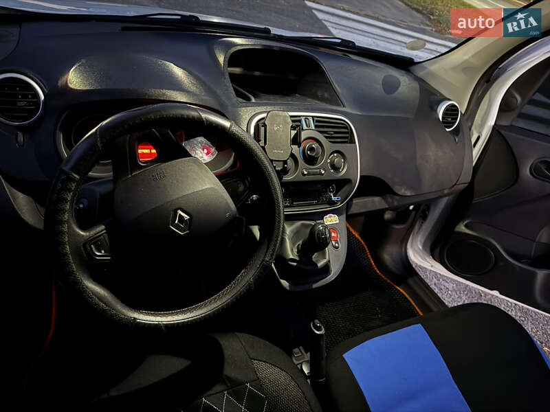 Вантажний фургон Renault Kangoo 2013 в Запоріжжі фото 12 Вантажний фургон Renault Kangoo 2013 в Запоріжжі