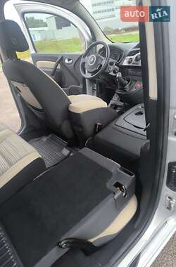 Минивэн Renault Kangoo 2012 в 