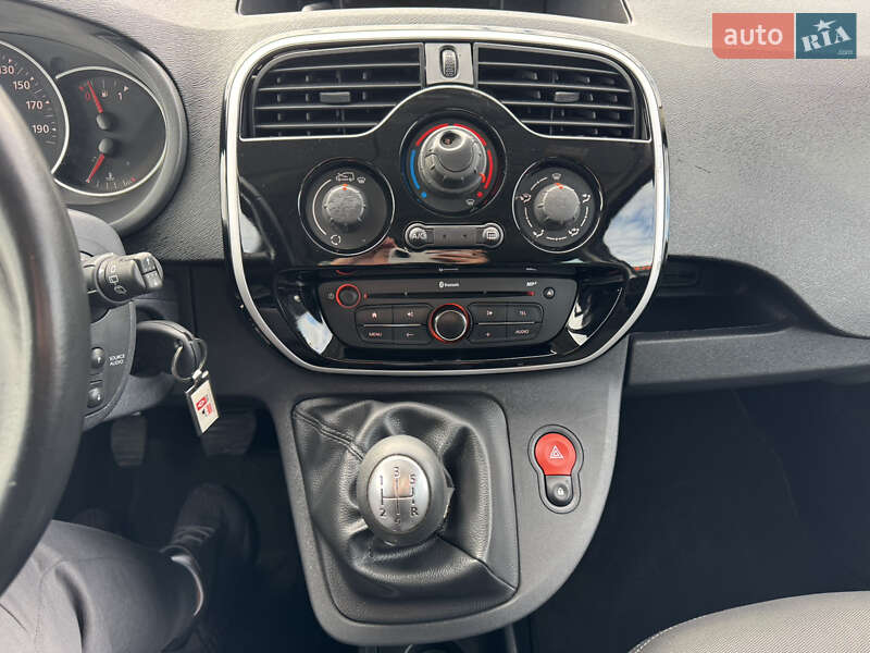 Минивэн Renault Kangoo 2017 в Лопатине фото 26 Минивэн Renault Kangoo 2017 в Лопатине