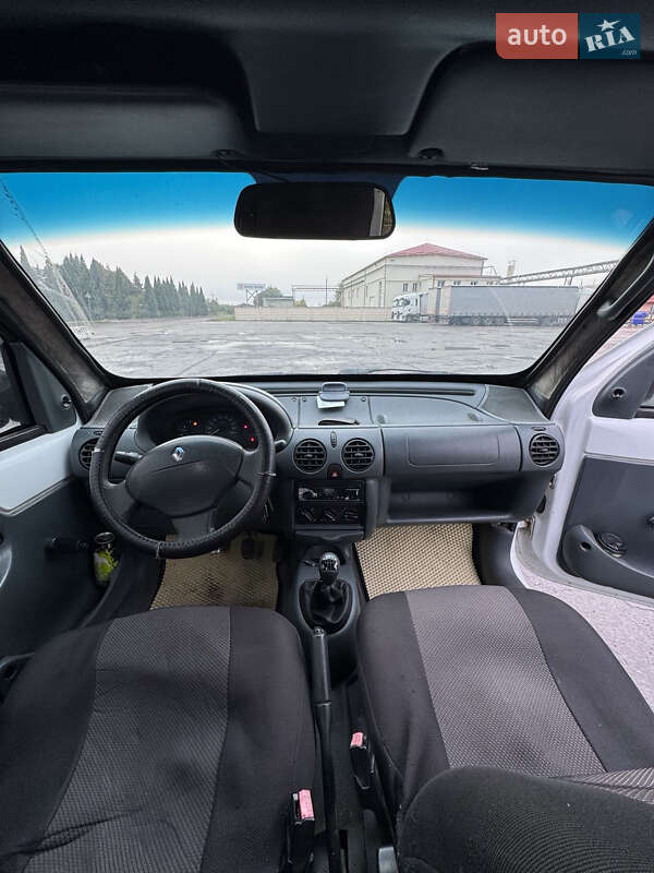 Вантажний фургон Renault Kangoo 2000 в Кам'янці-Бузькій фото 12 Вантажний фургон Renault Kangoo 2000 в Кам'янці-Бузькій