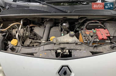 Минивэн Renault Kangoo 2012 в 