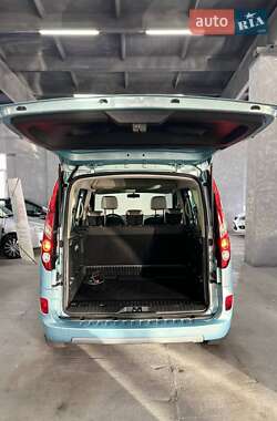 Минивэн Renault Kangoo 2011 в 