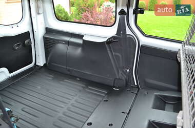 Минивэн Renault Kangoo 2019 в 