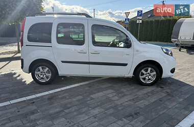 Минивэн Renault Kangoo 2015 в 