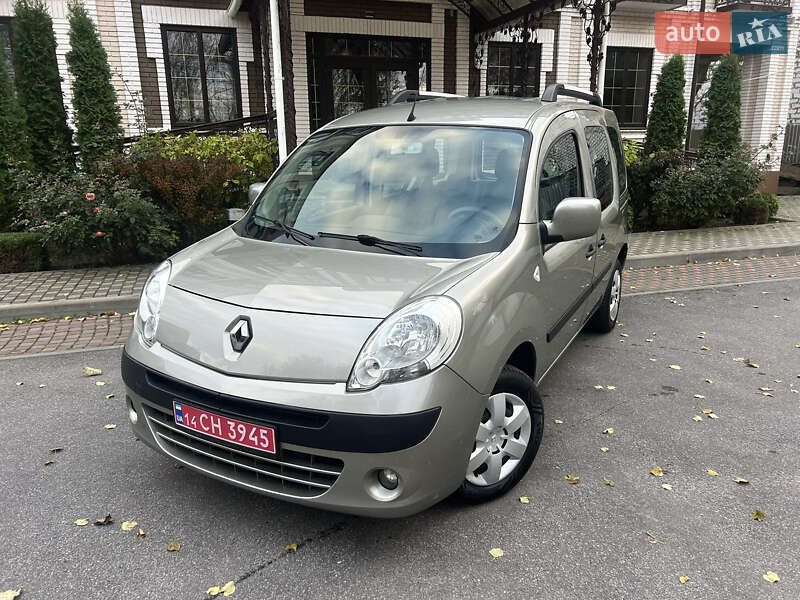 Минивэн Renault Kangoo 2011 в Виннице