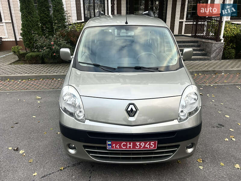 Минивэн Renault Kangoo 2011 в Виннице