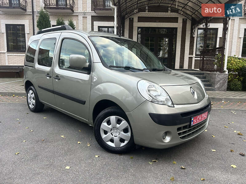 Минивэн Renault Kangoo 2011 в Виннице