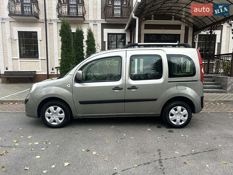 Минивэн Renault Kangoo 2011 в Виннице