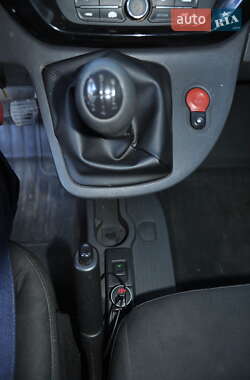 Вантажний фургон Renault Kangoo 2013 в  фото 32 Вантажний фургон Renault Kangoo 2013 в