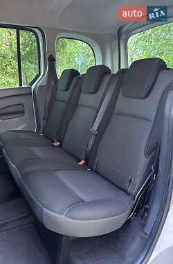 Минивэн Renault Kangoo 2016 в 