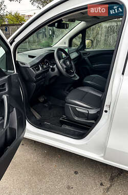 Грузовой фургон Renault Kangoo 2023 в 