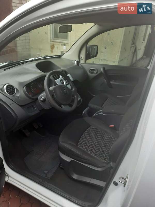 Минивэн Renault Kangoo 2012 в Днепре фото 5 Минивэн Renault Kangoo 2012 в Днепре