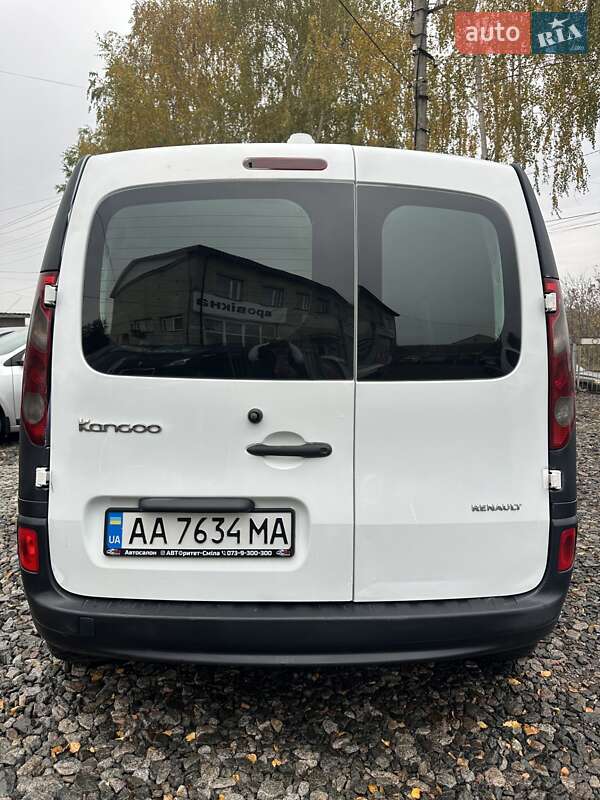 Мікроавтобус вантажний (до 3,5т) Renault Kangoo 2008 в Смілі фото 19 Мікроавтобус вантажний (до 3,5т) Renault Kangoo 2008 в Смілі