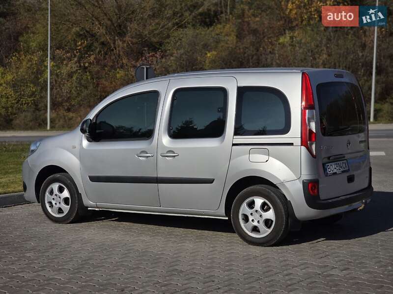 Мінівен Renault Kangoo 2017 в Тернополі фото 2 Мінівен Renault Kangoo 2017 в Тернополі