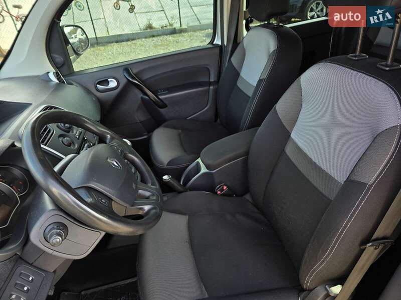 Мінівен Renault Kangoo 2017 в Тернополі фото 23 Мінівен Renault Kangoo 2017 в Тернополі