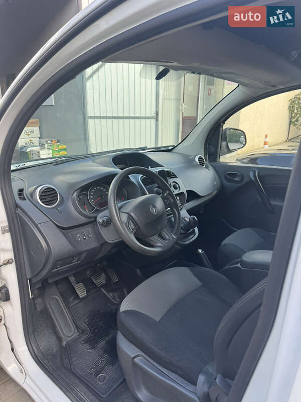 Вантажний фургон Renault Kangoo 2018 в Чернівцях фото 3 Вантажний фургон Renault Kangoo 2018 в Чернівцях
